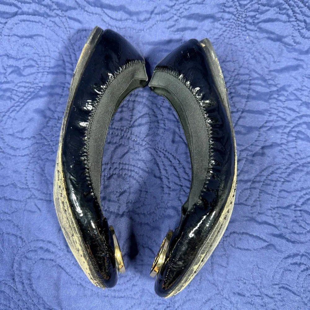 Tory Burch Reva Black Patent Leather Gold Logo Ballet Flats Size 7.5M